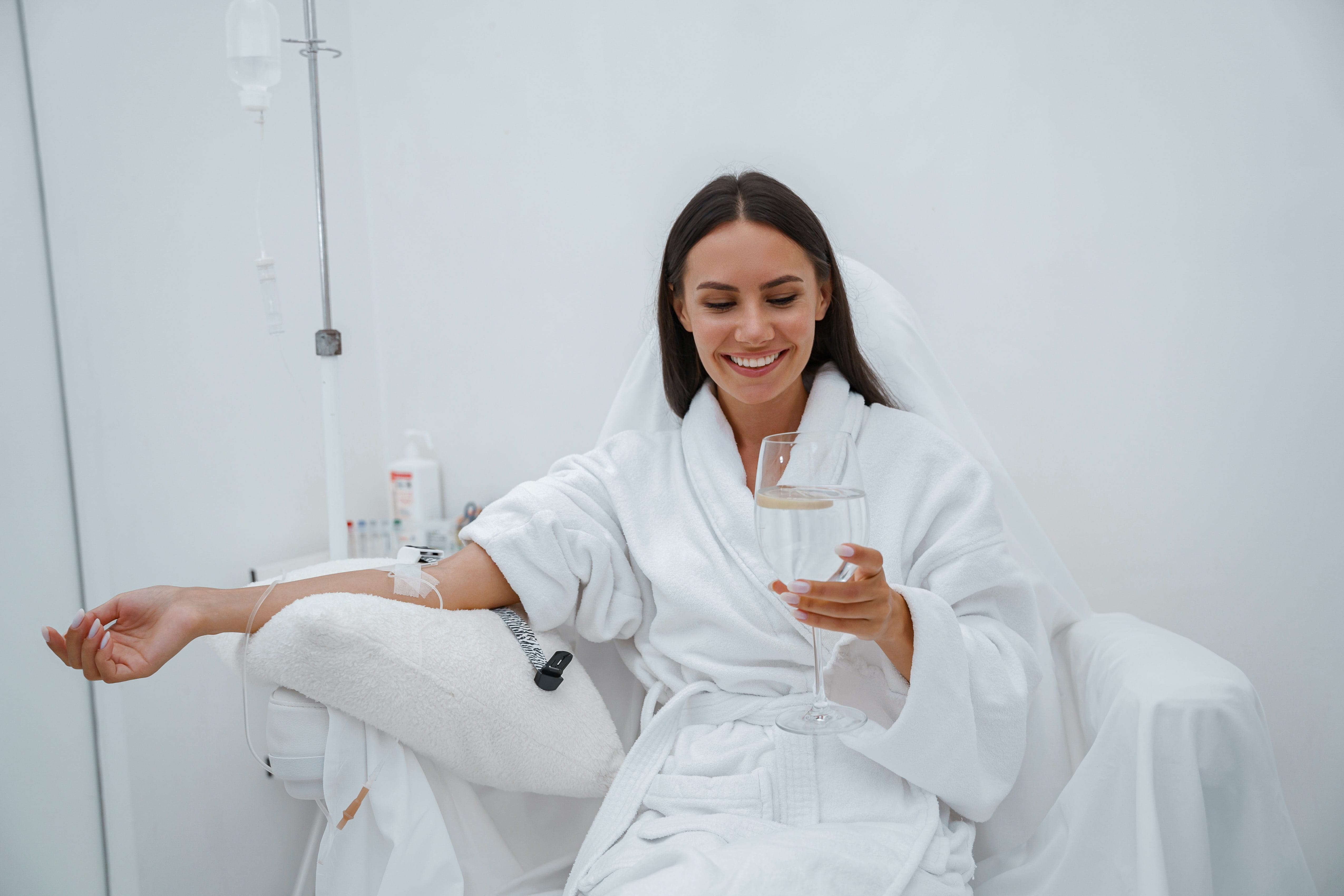 Patient-focused IV therapy care at Belleâme Aesthetics